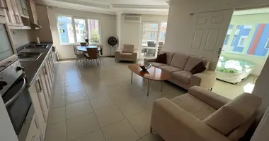 Wohnung 4 Zimmer in Alanya, Türkei