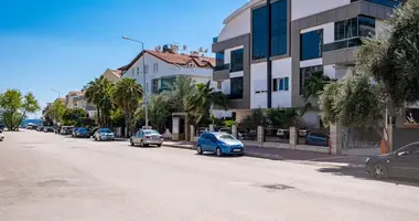 Appartement 3 chambres dans Muratpasa, Turquie