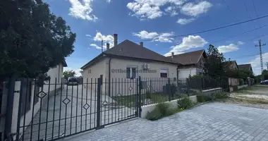 Casa 2 habitaciones en Ocsa, Hungría