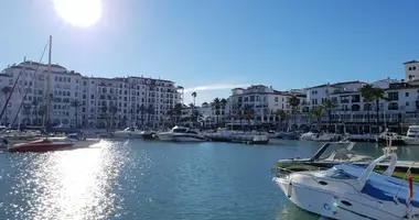 2 bedroom apartment in Manilva, Spain