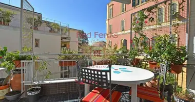 Apartamento 4 habitaciones en Sanremo, Italia