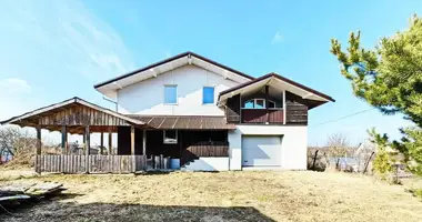 House in Papiarnianski sielski Saviet, Belarus