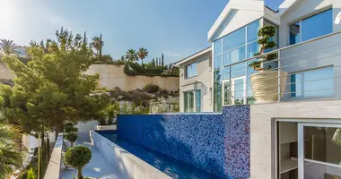 Casa 5 habitaciones en Agios Tychonas, Chipre