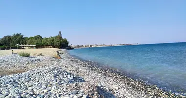 Działka w Mazotos, Cyprus