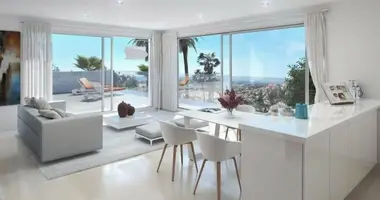 2 bedroom apartment in Marbella, Spain