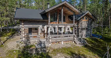 Villa 4 bedrooms with Furnitured, in good condition, with Fridge in Kittilae, Finland