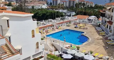 1 bedroom apartment in Arona, Spain