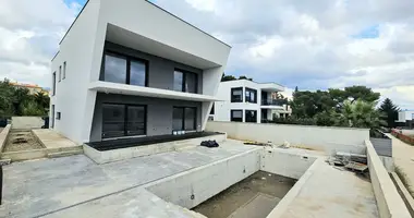 Villa 5 bedrooms in Grad Pula, Croatia