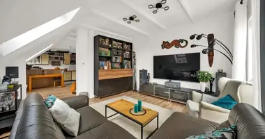 4 room apartment in Warsaw, Poland