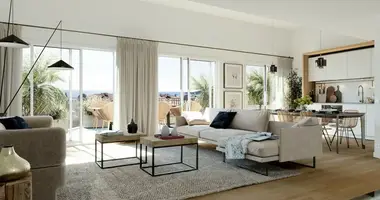 4 bedroom apartment in Beaulieu-sur-Mer, France