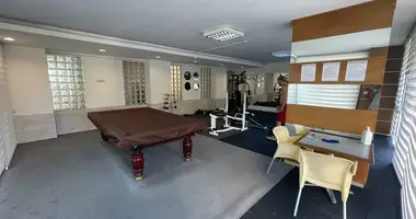Квартира 2 комнаты с бассейном, с сауной, с охраной в Ciplakli, Турция