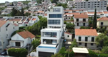 Villa  mit Doppelt verglaste Fenster, mit Balkon, mit Klimaanlage in Krasici, Montenegro