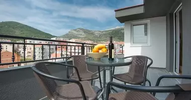 Apartamento 4 habitaciones en Podgorica, Montenegro