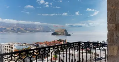 Apartamento 3 habitaciones en Budva, Montenegro