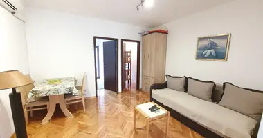 2 bedroom apartment with public parking in Budva, Montenegro