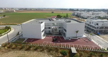 Офис 326 м² в Meneou, Кипр