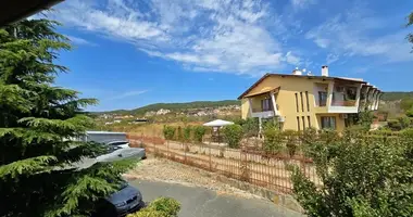 Casa 3 habitaciones en Kosharitsa, Bulgaria