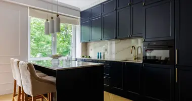 5 room apartment in Warsaw, Poland