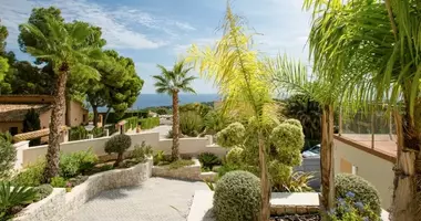 Villa 5 Zimmer mit Balkon, mit Klimaanlage, mit Meerblick in Teulada, Spanien
