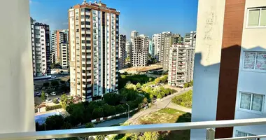 Apartamento 5 habitaciones en Mezitli, Turquía