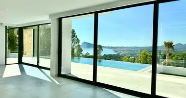 5 bedroom house in Altea, Spain