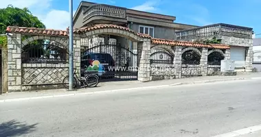 Dom 5 pokojów w Bjelisi, Czarnogóra