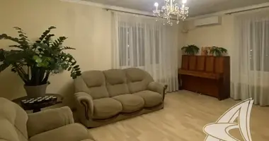 Apartamento 3 habitaciones en Brest, Bielorrusia