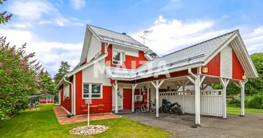 Casa 4 habitaciones en Oulunsalo, Finlandia