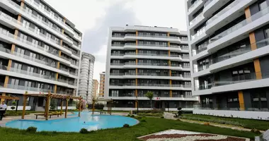 Mieszkanie 2 pokoi z balkon, z widok na morze, z parking w Merkez Mahallesi, Turcja