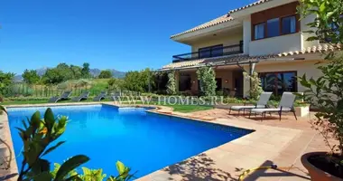 Villa 6 bedrooms with Furnitured, with Air conditioner, with Sea view in Marbella, Spain