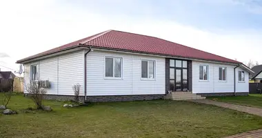 4 bedroom house in Navasyno, Belarus
