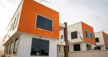 4 room house with balcony, with air conditioning, with fridge in Accra, Ghana