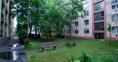 Mieszkanie 2 pokoi w Kecskemeti jaras, Węgry