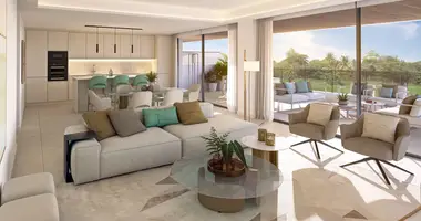 2 bedroom apartment in Estepona, Spain