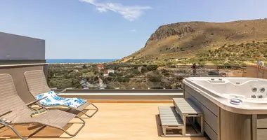 Townhouse 4 bedrooms in Municipality of Chersonissos, Greece