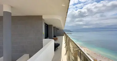 Penthouse 3 bedrooms in Benidorm, Spain