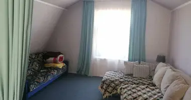 3 room house in Mshinskaya, Russia