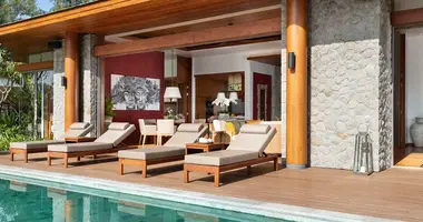 Villa 3 chambres avec Fenêtres double vitrage, avec Meublesd, avec Climatiseur dans Thai Mueang, Thaïlande