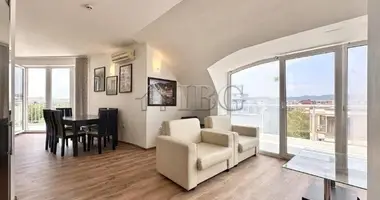 Apartamento 3 habitaciones en Nesebar, Bulgaria