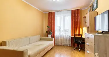 Wohnung 3 zimmer in Minsk, Weißrussland