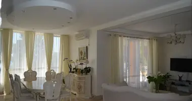 Apartment 8 bedrooms in Kolašin Municipality, Montenegro