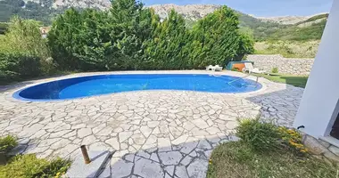 Apartamento 2 habitaciones en Opcina Baska, Croacia
