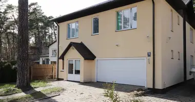 Casa 7 habitaciones en Jurmala, Letonia