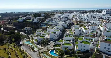 2 bedroom apartment in Benahavis, Spain