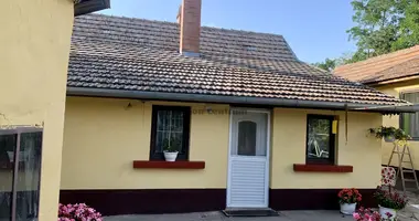 3 room house in Kecskemeti jaras, Hungary