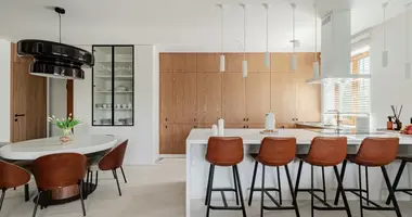 4 room apartment in Warsaw, Poland