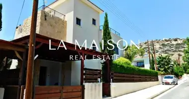 3 bedroom house in Kato Arodes, Cyprus