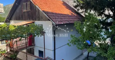 5 room house in Stoliv, Montenegro