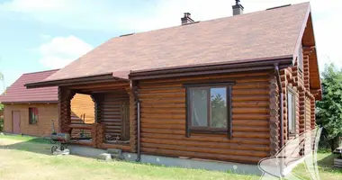 Maison dans Radvanicki siel ski Saviet, Biélorussie