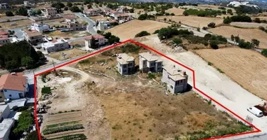 Инвестиционная 284 м² в Коили, Кипр